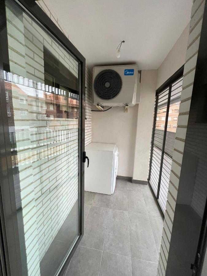Mars Suites Porras Madrid Luaran gambar
